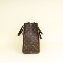 Loius Vuitton Bicolor Monogram Giant Reverse Onthego MM Bag