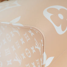 Louis Vuitton Brume By The Pool Onthego GM Bag