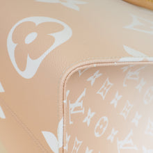 Louis Vuitton Brume By The Pool Onthego GM Bag