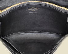 Louis Vuitton Black Capucines Wallet