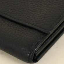 Louis Vuitton Black Capucines Wallet