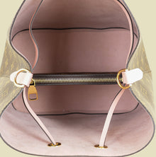 Louis Vuitton Monogram NéoNoé MM Bag