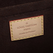 Louis Vuitton Monogram Pochette Metis Bag
