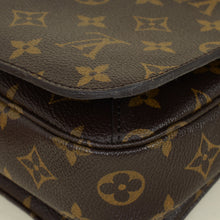Louis Vuitton Monogram Pochette Metis Bag