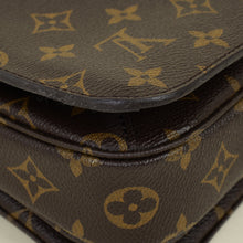 Louis Vuitton Monogram Pochette Metis Bag