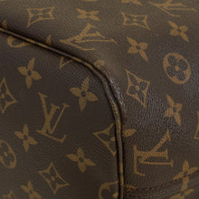 Louis Vuitton Monogram Neverfull MM Bag W/ Pouch