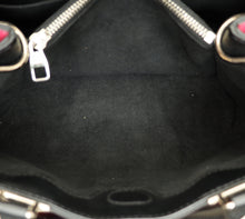 Louis Vuitton Hot Pink Kleber PM Bag