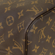 Louis Vuitton Monogram Neverfull MM Bag