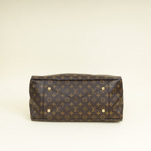 Louis Vuitton Monogram Artsy MM Bag