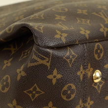 Louis Vuitton Monogram Artsy MM Bag