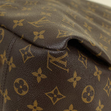 Louis Vuitton Monogram Artsy MM Bag