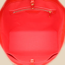 Louis Vuitton Rouge Grenade Monogram Vernis Avalon GM Bag