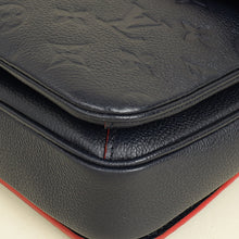Louis Vuitton Marine Rouge Monogram Empreinte Pochette Métis