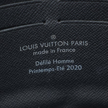 Louis Vuitton Tuffetage Monogram Soft Trunk Clutch