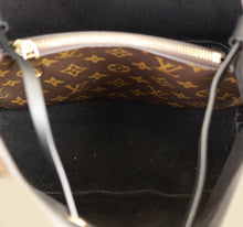 Louis Vuitton Bicolor NéoNoé MM Bag