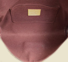 Louis Vuitton Brown Monogram Favorite MM Clutch Bag
