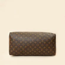 Louis Vuitton Monogram Speedy 40 Bag