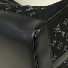 Louis Vuitton Black Monogram Light Up Keepall Bandoulière 50 Bag