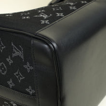 Louis Vuitton Black Monogram Light Up Keepall Bandoulière 50 Bag