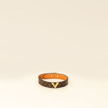 Louis Vuitton Monogram Essential V Bracelet 17