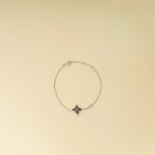 Louis Vuitton 18K White Gold Color Blossom BB Star Grey MOP Diamond Bracelet