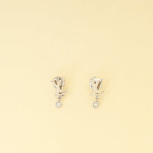 Louis Vuitton 18K White Gold Diamond Idylle Blossom LV Stud Earrings