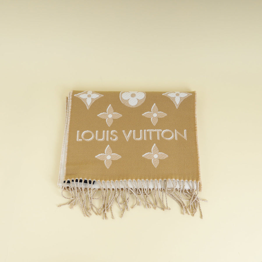 Louis Vuitton Beige LV Essential Shine Scarf