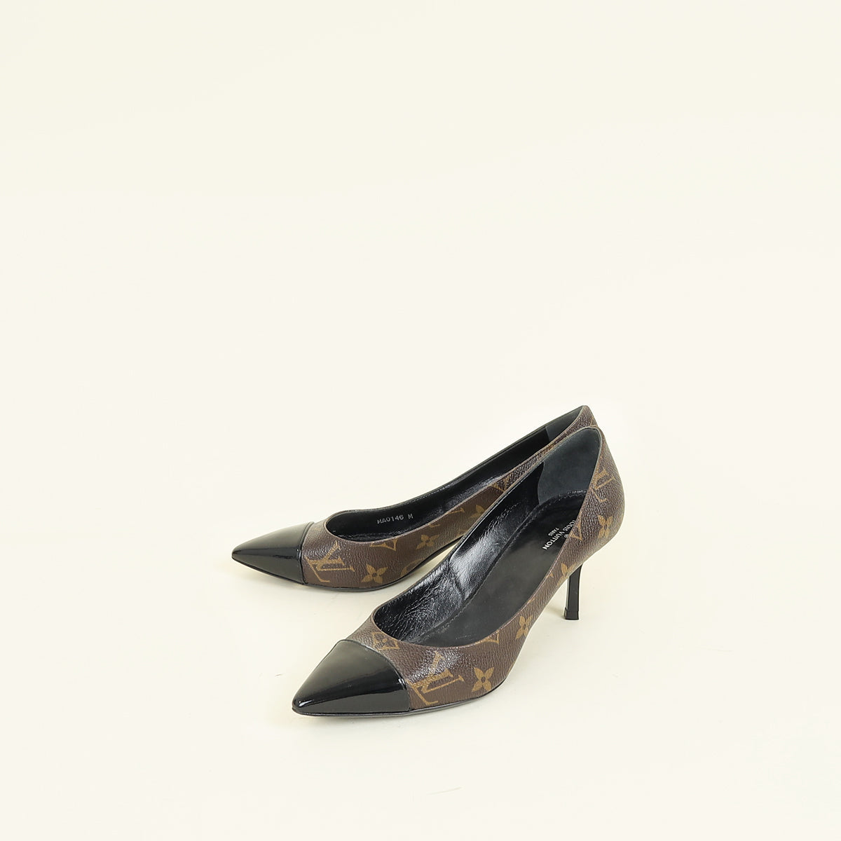 Louis Vuitton Monogram Black Cap Toe Fetish Pump 36.5