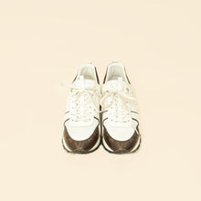 Louis Vuitton Bicolor Run Away Sneaker 37.5