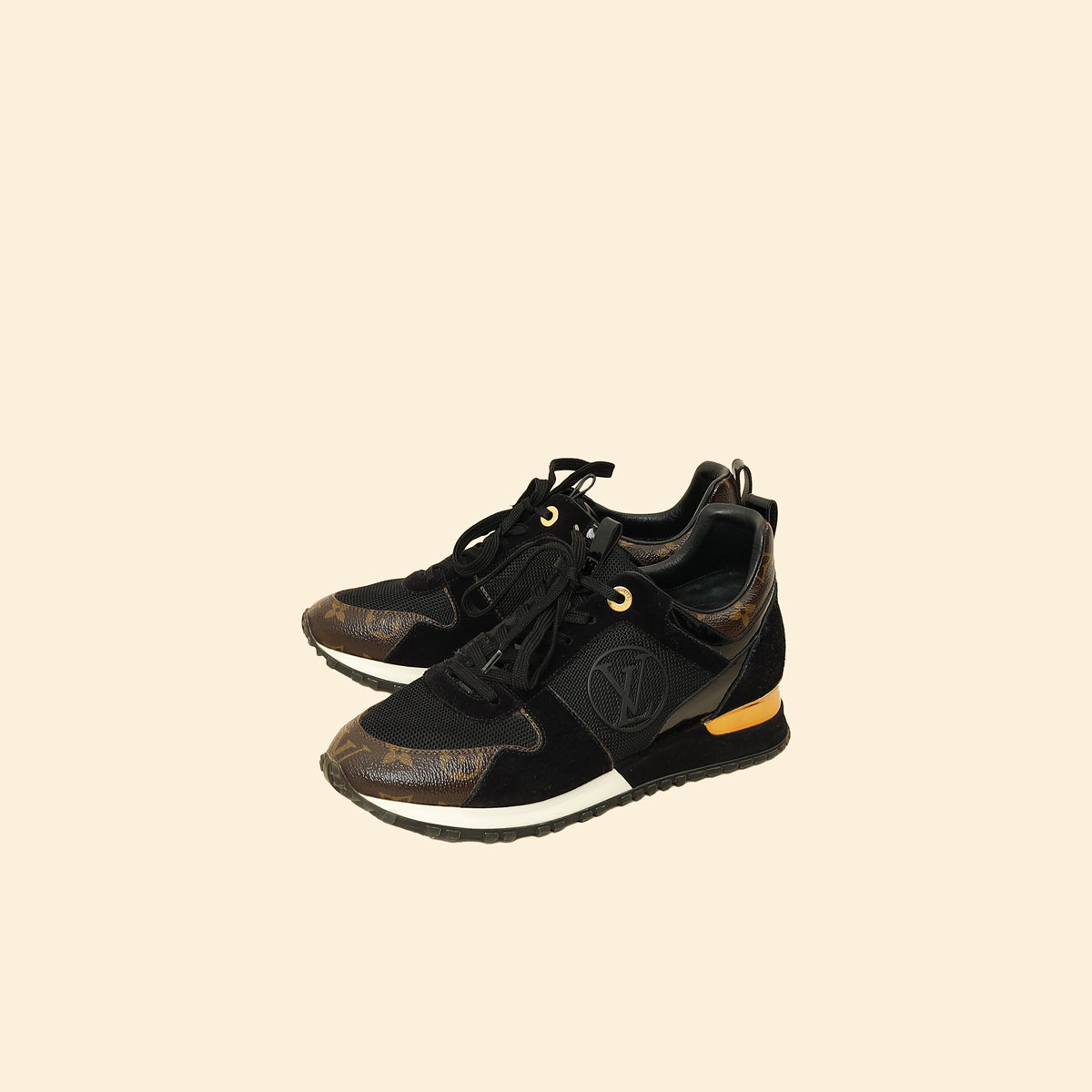 Louis Vuitton Bicolor Run Away Sneaker 37.5