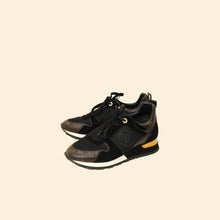 Louis Vuitton Bicolor Run Away Sneaker 37.5