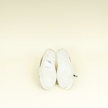 Louis Vuitton Monogram Frontrow Sneaker 37.5