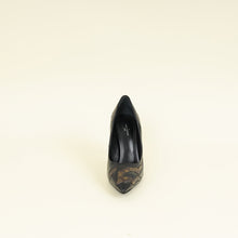 Louis Vuitton Black First Lady Pumps 37