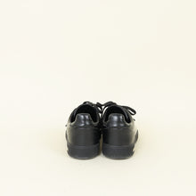 Louis Vuitton Black Frontrow Sneaker 37