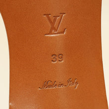 Louis Vuitton Amarante Monogram Vernis Lock It Sandals 39