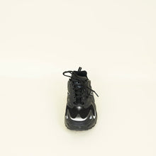Louis Vuitton Black Runner Tatic Sneaker 6.5