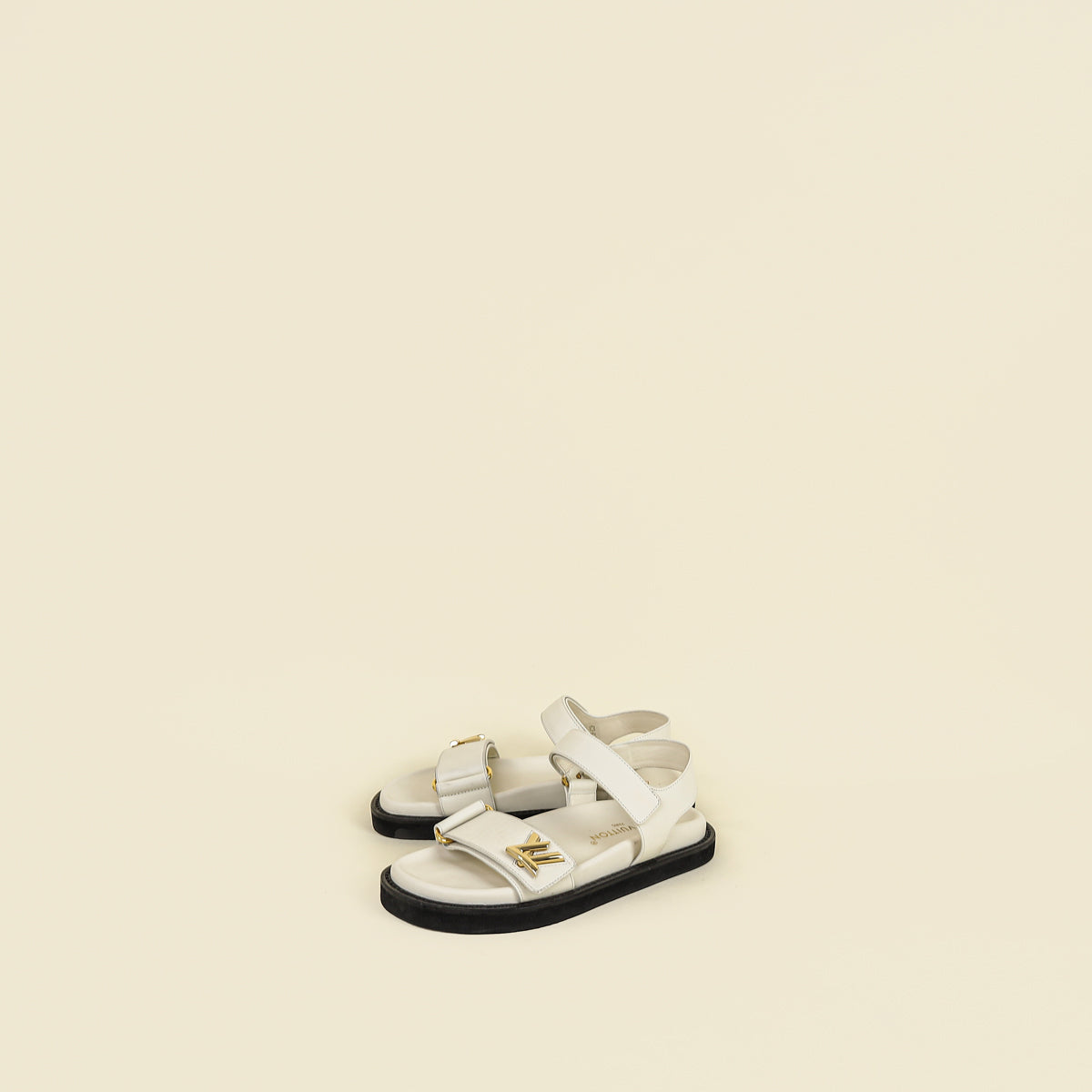 Louis Vuitton Ecru Sunset Flat Comfort Sandal 36