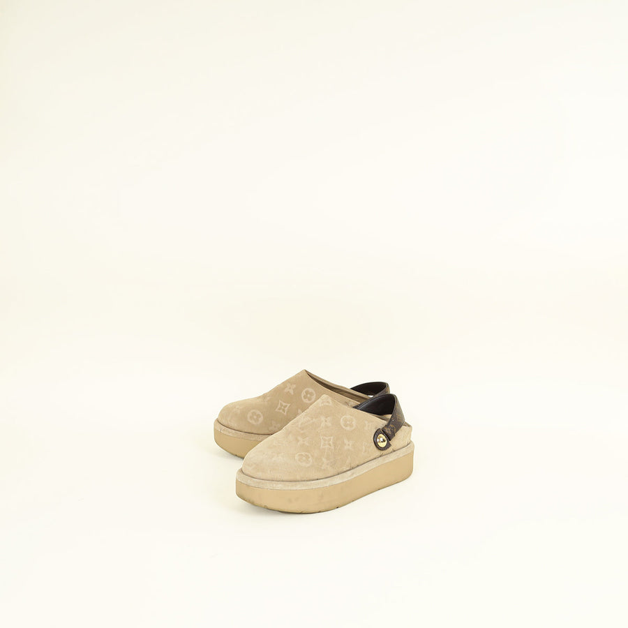 Louis Vuitton Beige Monogram Aspen Platform Clog Mules 37
