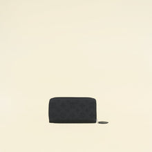 Louis Vuitton Black Monogram Mahina Zippy Wallet