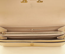 Louis Vuitton Dune Monogram Vernis Louise Wallet