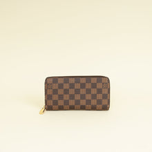 Louis Vuitton Damier Ebene Zippy Wallet