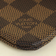Louis Vuitton Damier Key Pouch