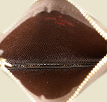 Louis Vuitton Damier Key Pouch