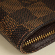 Louis Vuitton Damier Ebene Zippy Wallet