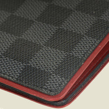 Louis Vuitton Damier Graphite Brazza Wallet