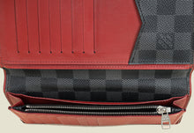 Louis Vuitton Damier Graphite Brazza Wallet
