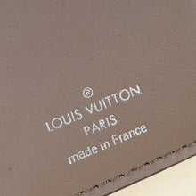 Louis Vuitton Rose Ballerine Capucines Compact Wallet