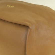 Loewe Oak Mellow Squeeze Medium Bag