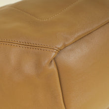 Loewe Oak Mellow Squeeze Medium Bag