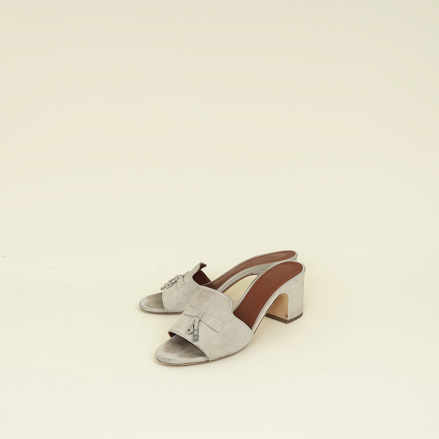 Loro Piana Pearl Powder Summer Charms Sandal 37